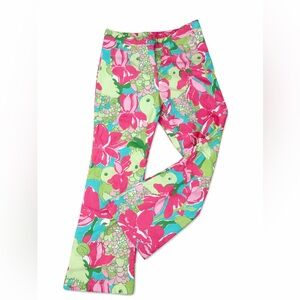 Darling LILLY PULITZER CROP PANTS IN GREAT CONDITION. Size 12. Slit at ankle.